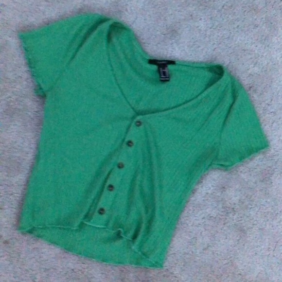 Forever 21 Tops - FOREVER 21 NEVER BEEN WORN CROP TOP